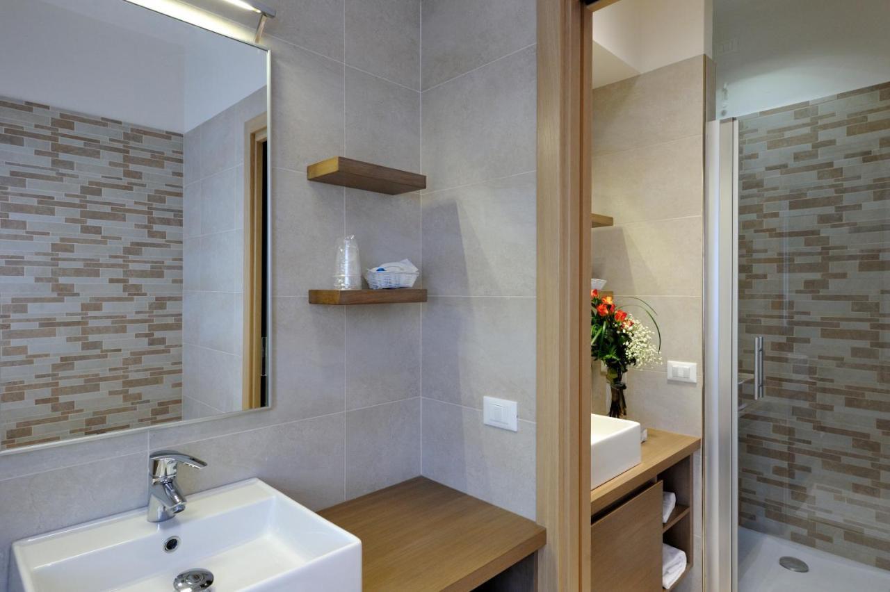 Hotel Nettuno Caorle Buitenkant foto