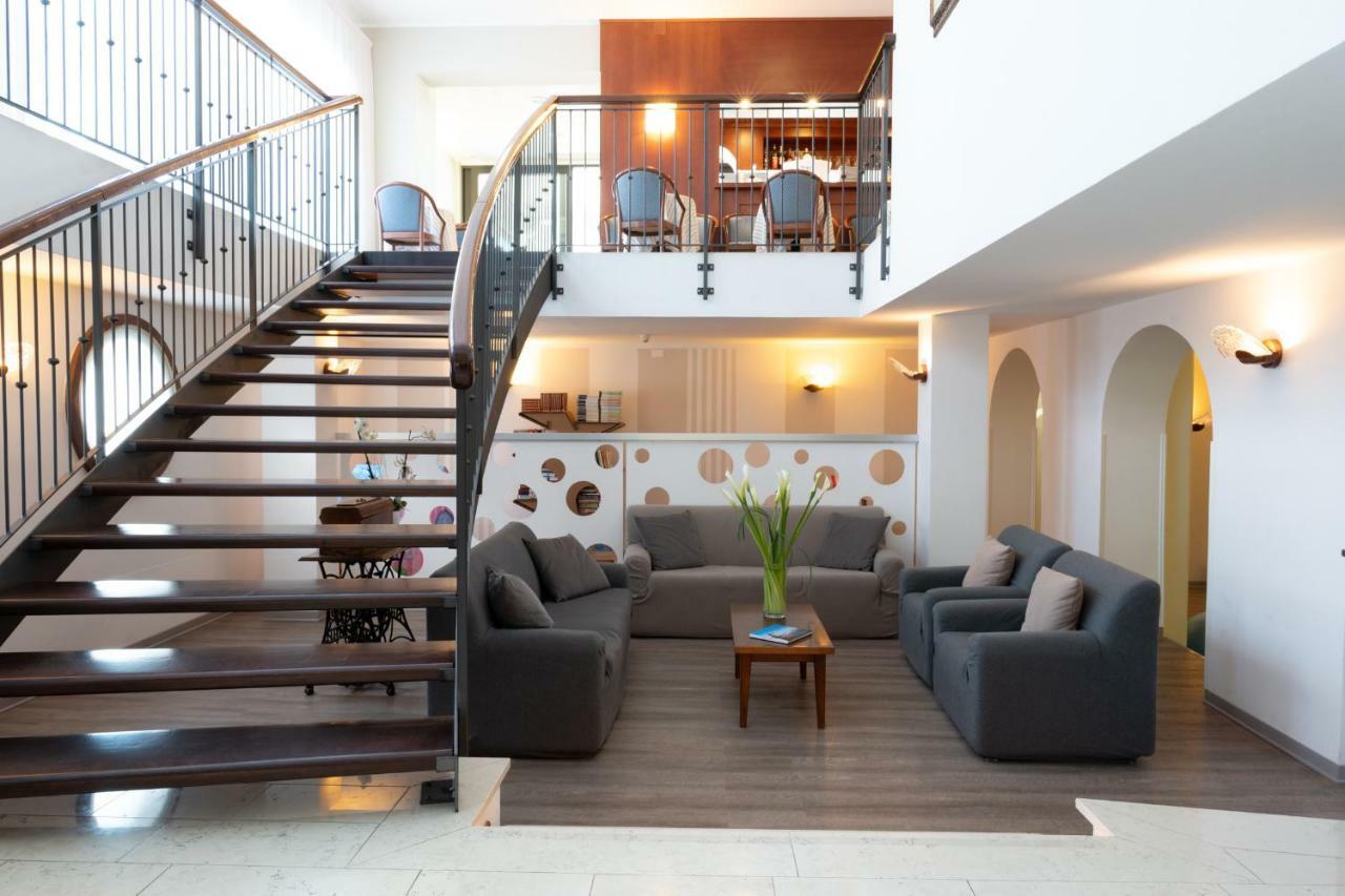 Hotel Nettuno Caorle Buitenkant foto